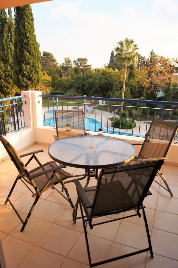 Paradise Gardens Prestige And Lovely Apartment Paphos Exterior photo