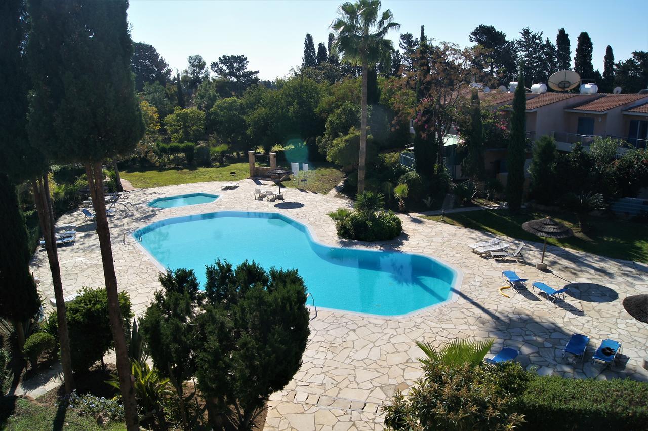 Paradise Gardens Prestige And Lovely Apartment Paphos Exterior photo